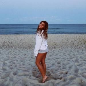 Meet your Posher, Madison